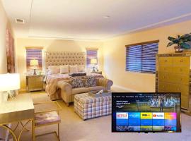 Hotel Foto: Cozy Room&Smart TV, Big plaza perfect location,30+
