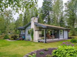 Hotel Photo: Holiday home Sparreholm