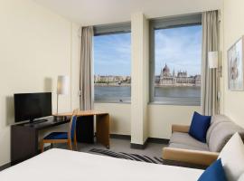 ホテル写真: Novotel Budapest Danube