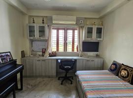 מלון צילום: Cozy 1 Bedroom and Bath