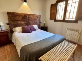 Casas Bajas Alojamiento Rural, hotel in Casas Bajas