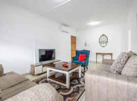 Hotel kuvat: Safi Luxury Apartment 6 - 2 bedroom