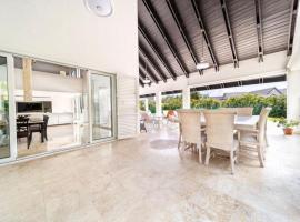 酒店照片: Stunning and luxurious villa in the beautiful Punta Cana resorts