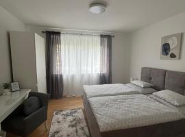 Hotel Photo: Apartman Mira