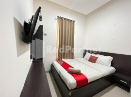 Hotel Photo: Aurila Homestay Syariah Mitra RedDoorz