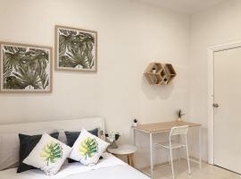 Hotel Photo: Serene Double Studio - Mins to Station & UNSW