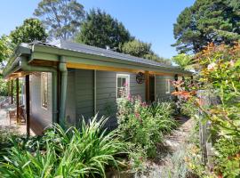 Blue Mountains Bliss Cottages Katoomba - Rosebud, Hotel in Katoomba