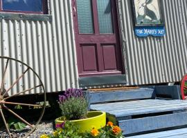 The Hares Hut at Carrigeen Glamping, hotell sihtkohas Kilkenny