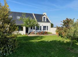 Maisons de vacances 4* à Belle ile en Mer, 5 chambres, 2 salles de bains, avec jardins privatifs、バンゴールのホテル