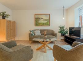 מלון צילום: Central Apartment in Tórshavn - Private Parking