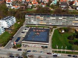 Hotel fotoğraf: Drottninggatan nära havet