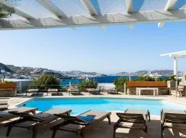 Rhenia Hotel