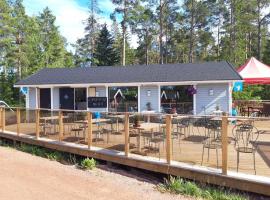 Hotel fotoğraf: Svinö Camping Lodge