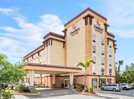 Hotel fotografie: Comfort Suites Orlando Airport