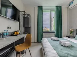 Green Line Hotel