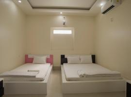 Sao Mai An Giang Hotel, hotel in Ấp Mỹ Thạnh