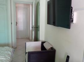 Hotel Photo: Fleur Centre Ville & Plage