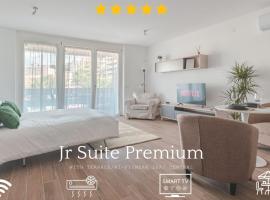 รูปภาพของโรงแรม: Jr Suite Premium with Terrace - Wi fi - Easy parking