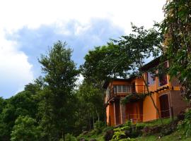 A picture of the hotel: Amaraka Lodge