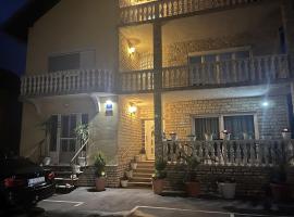 Photo de l’hôtel: LuxRooms BJELOVAR