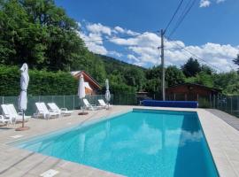 Ξενοδοχείο φωτογραφία: Chalet bord de lac+ piscine
