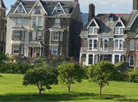 Berkeley House, ξενοδοχείο σε Κέσγουικ