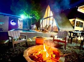 Foto do Hotel: Moonlight say Cabin Modern A-Frame