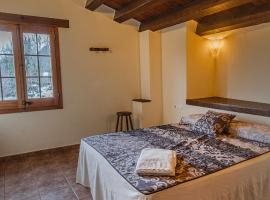 Hotel Photo: Can Tubau - Casa rural - Apartaments