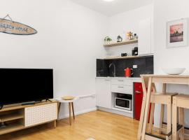 รูปภาพของโรงแรม: Bondi Bch 1Bed gem on Eat St-refurbished