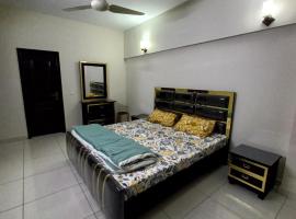 Фотография гостиницы: 3 Bed DD Apartment in Saima Project Near Gulshan LuckyOne Mall and Imtiaz Karachi