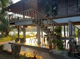 Hotel Photo: Jiratara Riverside Homestay (Entire home up to 4 guest)