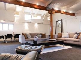 Hình ảnh khách sạn: True New York style Newmarket Loft Apartment