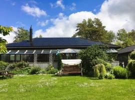 Hotel Foto: Stort hus, uterum, bastu och 5 sovrum