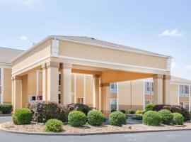 A picture of the hotel: Super 8 by Wyndham Evansville North