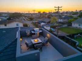 Hotel Photo: NEW Home Close to Oceano Dunes! Rooftop Deck! Sleeps 11!