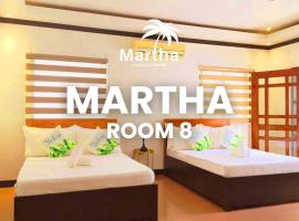 होटल की एक तस्वीर: Victoria's Inn by Martha Vacation Homes