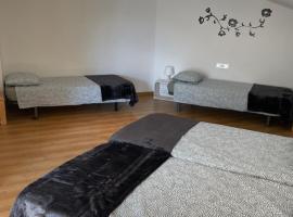 Hotel Photo: Apartamento para 6 personas en Olvan - ALBERGA
