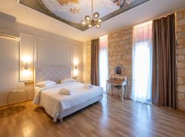 L Suites The Writer's House, hôtel à Gythio