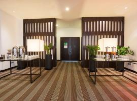 ホテル写真: Holiday Inn Abu Dhabi, an IHG Hotel