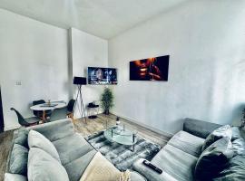 Hotel Photo: Captivating 2-Bed Apartment in Liverpool