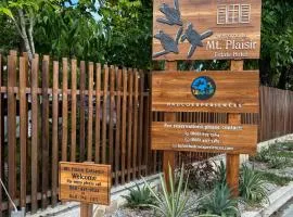 Mt. Plaisir Estate Hotel