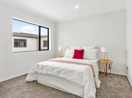 Hotel Foto: Holiday Home at Huia Road