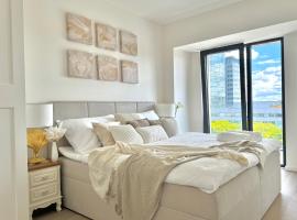 호텔 사진: NEW Modern, River View APT near Prague City Center