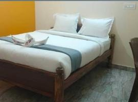 Seetha Lodge, hotel in Kyātsandra