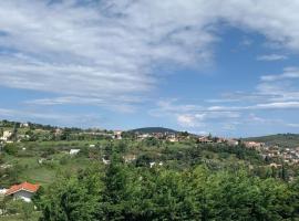 A picture of the hotel: Villa Petalo at Varnavas