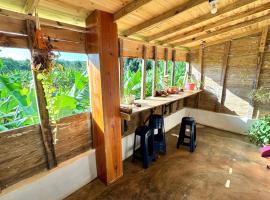 Hostel La Ballena Backpacker,位于拉斯加勒拉斯的酒店