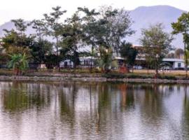 Фотография гостиницы: Regal Hetauda Resort Pvt Ltd