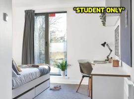 होटल की एक तस्वीर: Student Only Central Leicester Zeni Ensuite Rooms