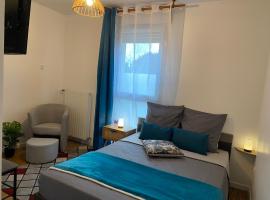 Hotel Photo: F2 proche Paris, Bourget, CDG, Disney, stade de France