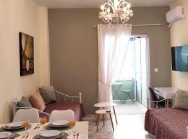 Hotel kuvat: Eleni's Homey Penthouse near metro